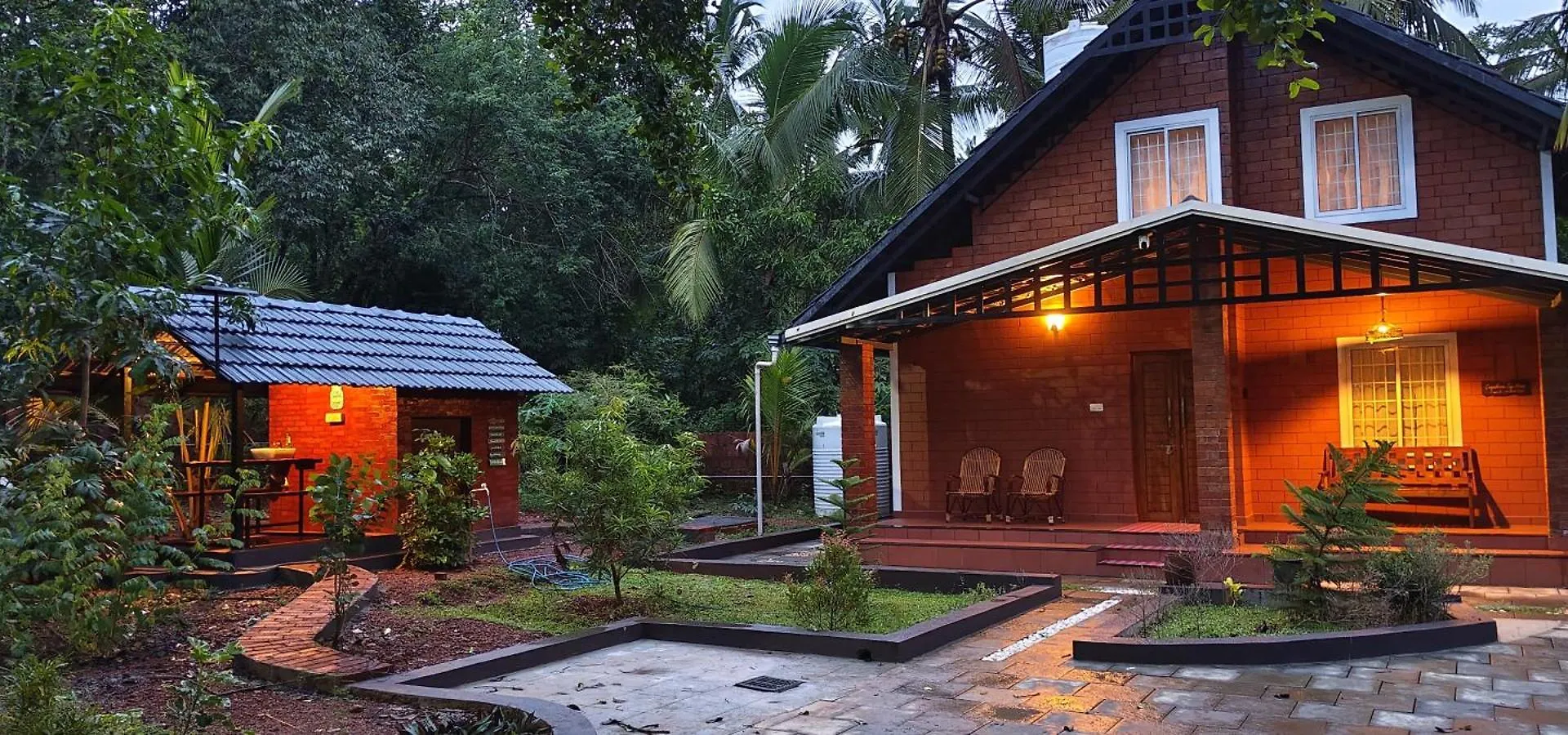 Вилла Gangadharam Tiny House Tellicherry